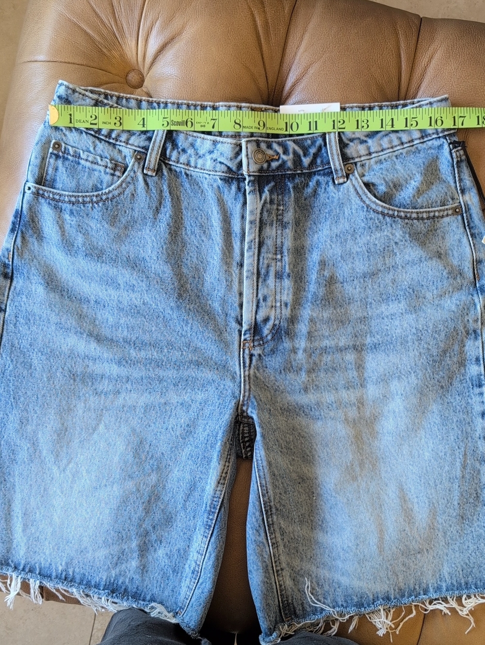 KBB Light Wash Denim Bermuda Shorts - Casual High-Rise Frayed Hem - Picture 7 of 7
